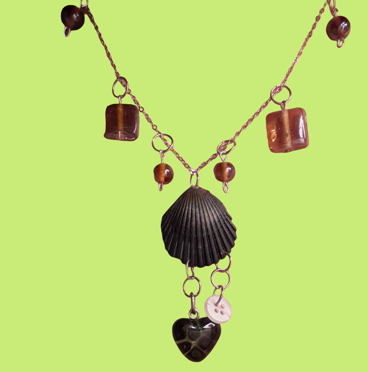 Scallop Shell Charm Necklace